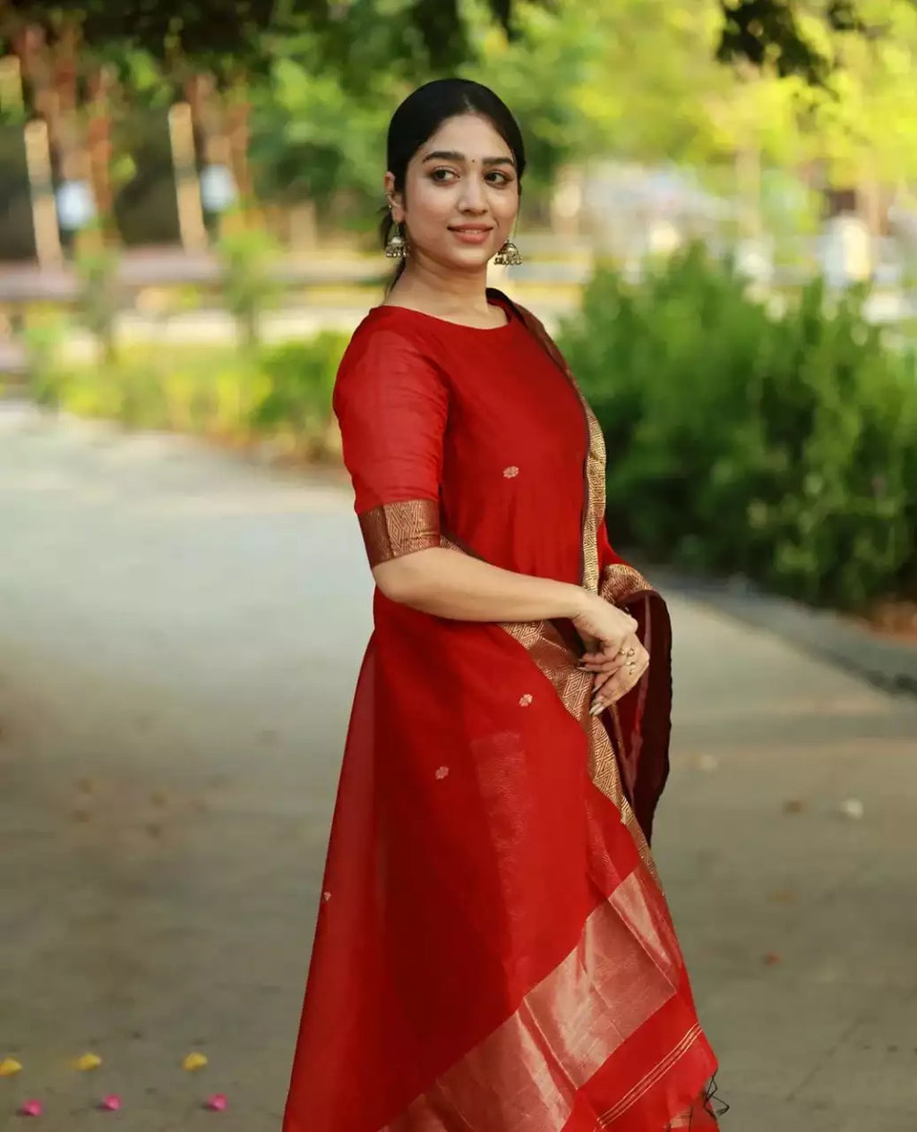 Jacquard Silk Embroidered Maxi Kurti with Dupatta