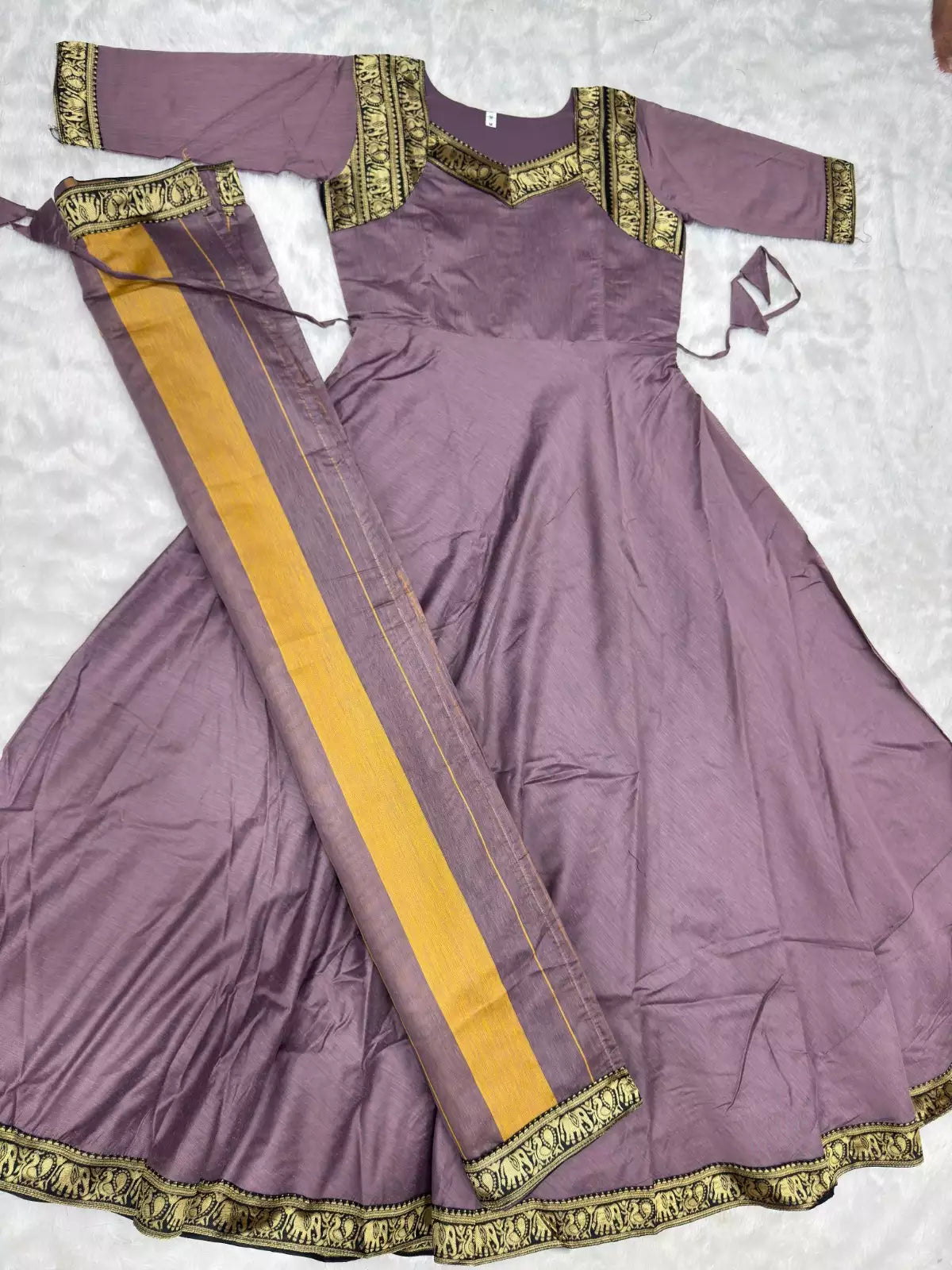 Cotton Jacquard Lace Maxi Kurti with Dupatta